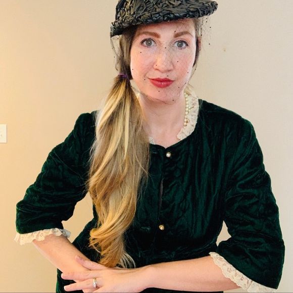 Vintage Green Quilted Velvet Jacket - Picture 6 of 16